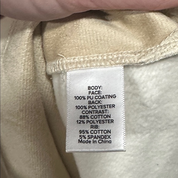 Evereve Faux Leather crewneck sweatshirt m - Picture 7 of 7